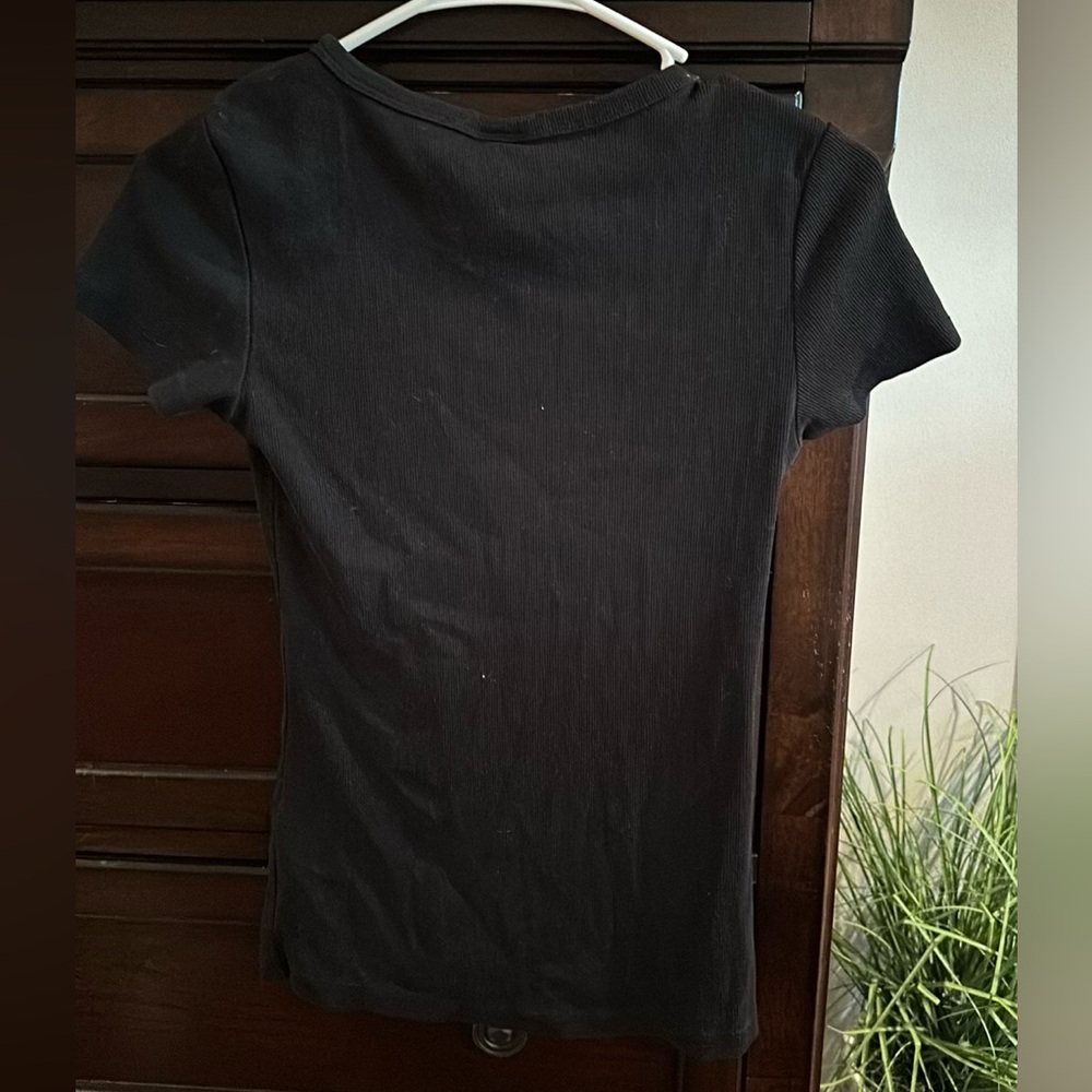 H&M basic black top - Picture 2 of 3